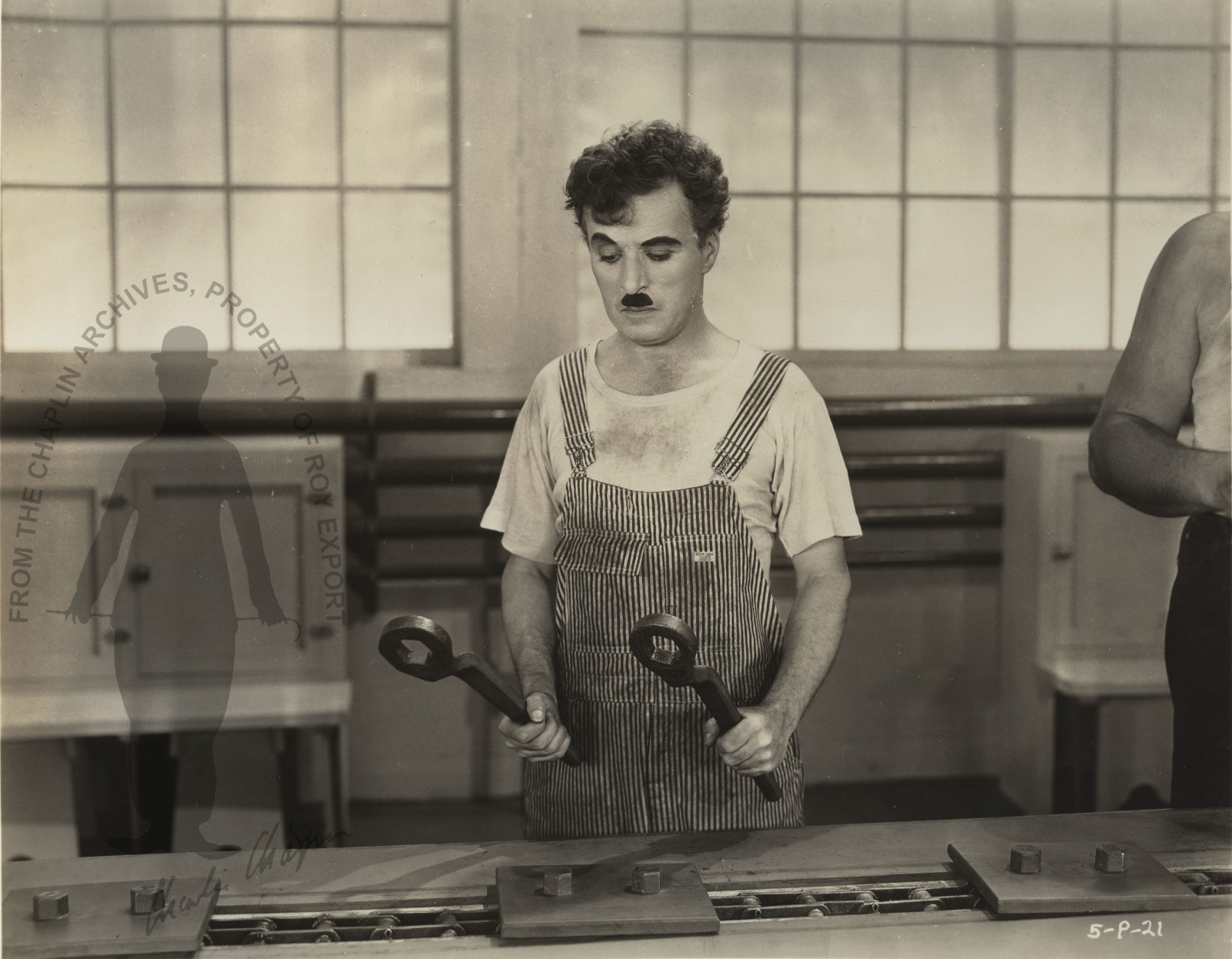 Modern Times - Charlie Chaplin